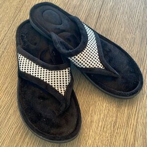 Therapedic House Slippers